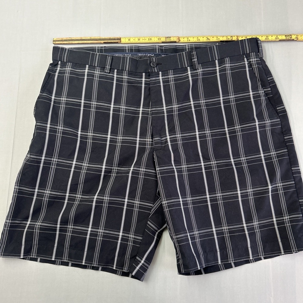 PGA Tour Men's Golf Shorts Size 42 Polyester Black White Plaid
